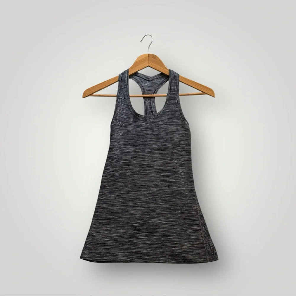 Women’s Lululemon Stretchy Racerback Tank Top! Grey Black Stripe! Size 6! - Picture 1 of 6